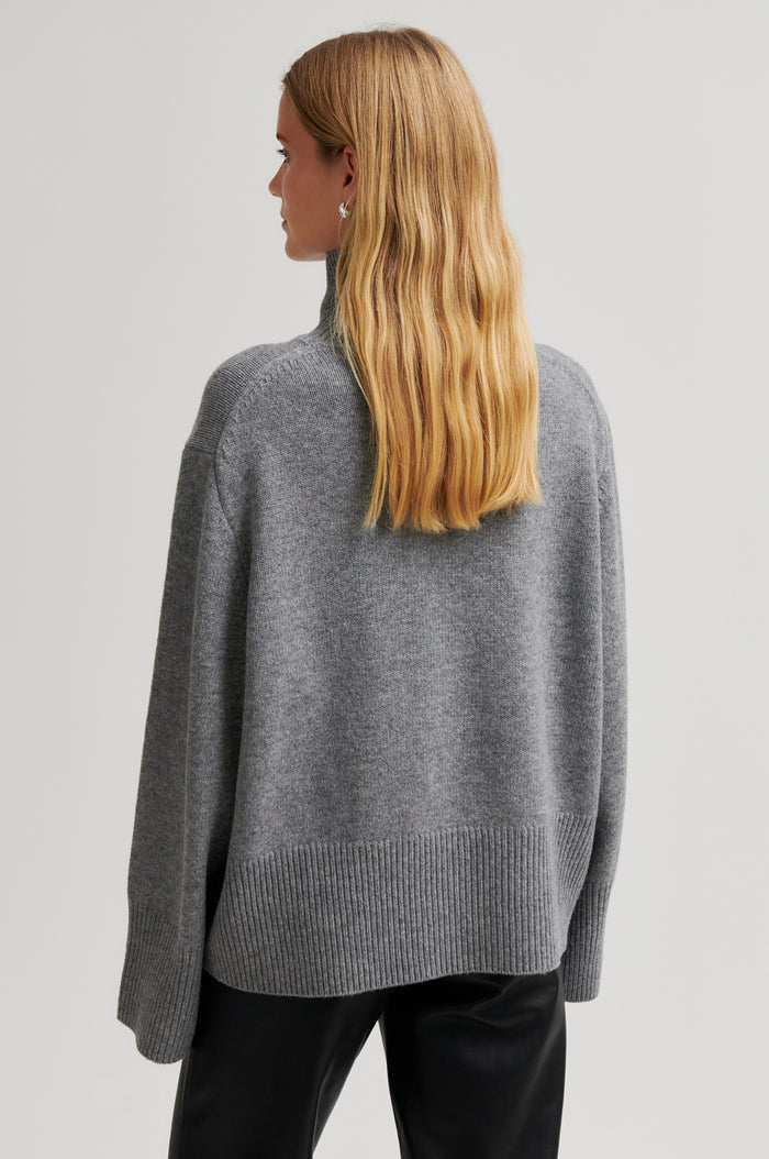 Alpha Knit T-Neck