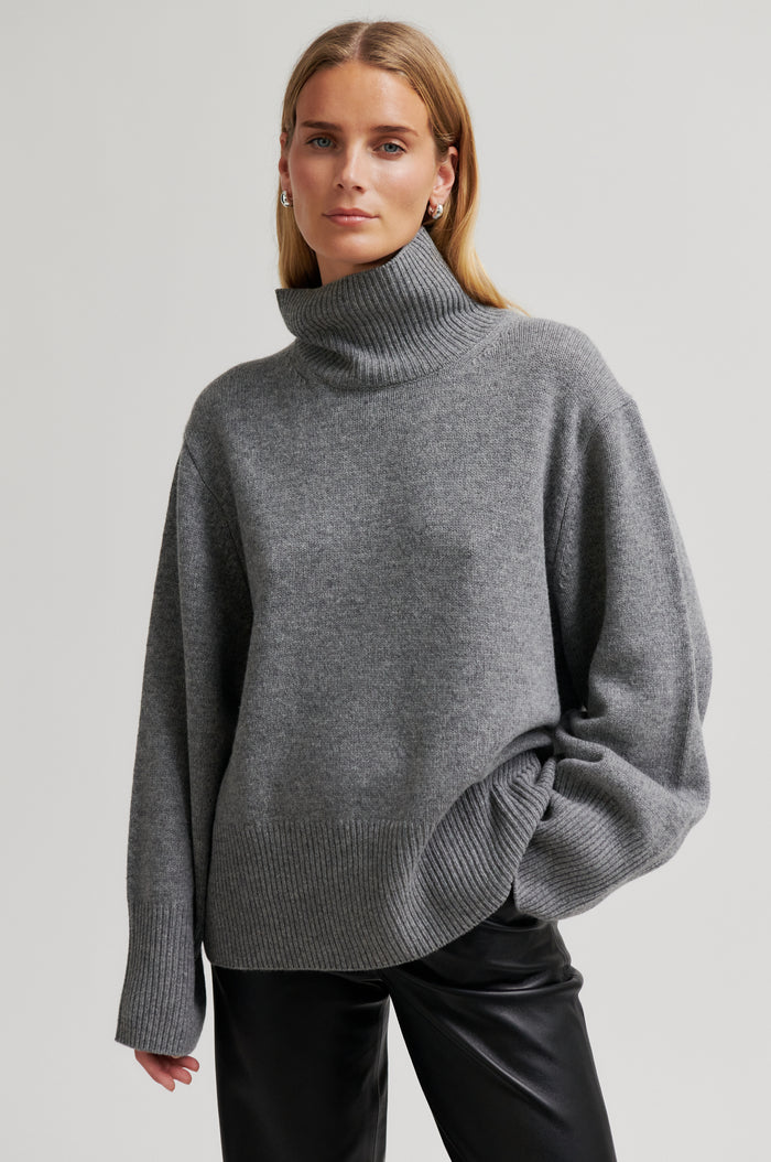 Alpha Knit T-Neck