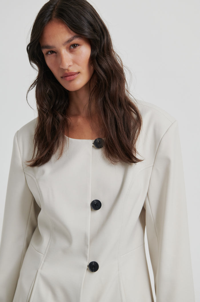 Amaze Blazer