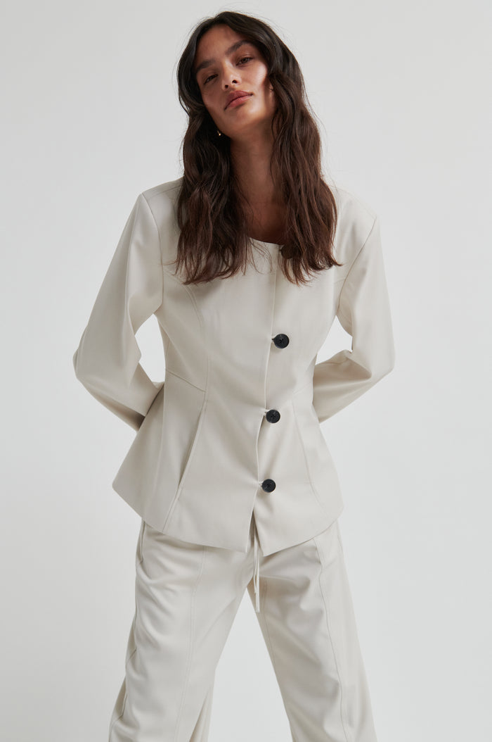 Amaze Blazer