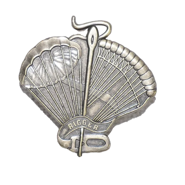 Belgian Paratrooper Rigger Badge, Item 3 - Belgian Army Surplus - Flags, Badges & Insignia