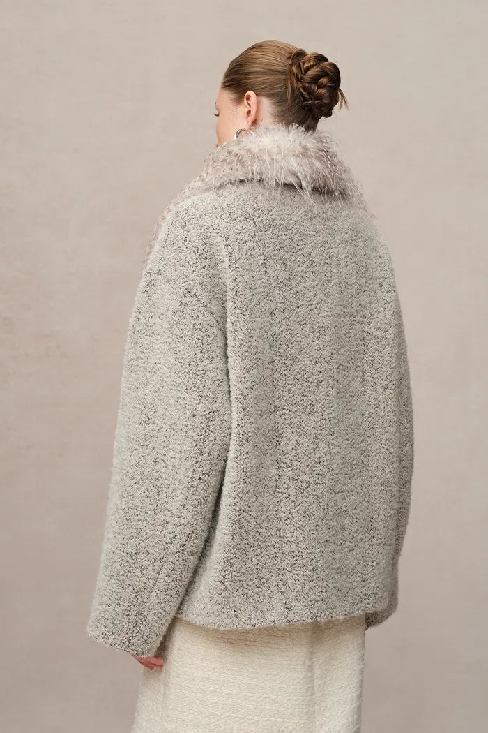 Blossom Detachable Fur Collar Coat in Wool