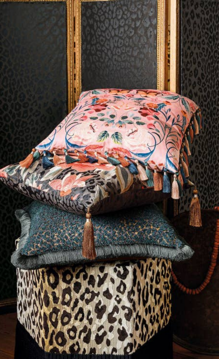 Bonita Cushion Chateau Rose