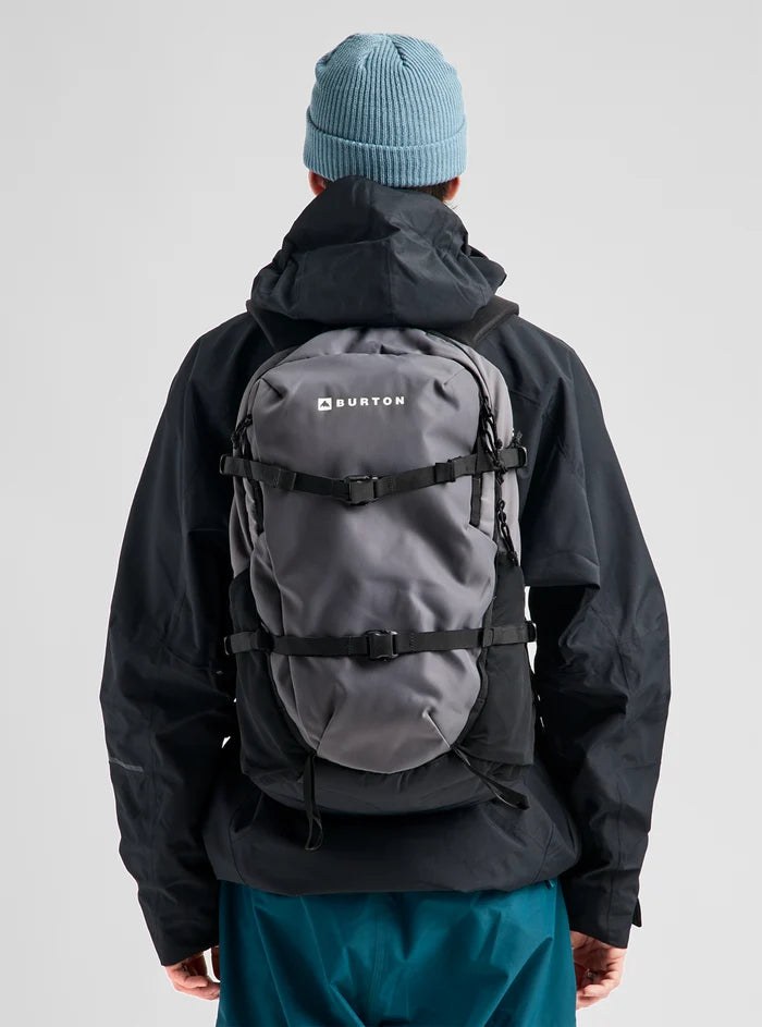 Product image of Burton Day Hiker 30L Backpack[Variant:Gotham Gray]