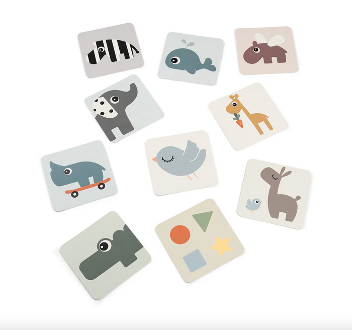 Cartes d'éveil contrastées