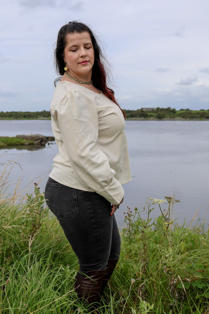 Claire Blouse