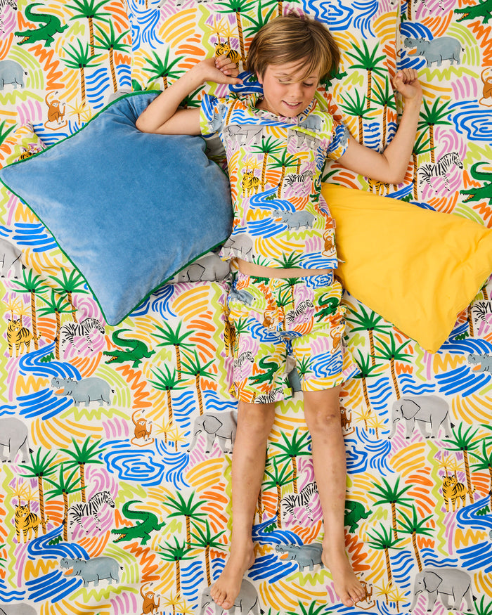 Cloud Break Velvet Cushion