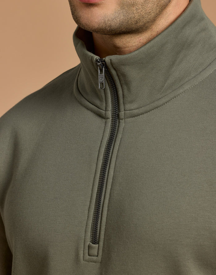 Clubhouse Half Zip in Olive