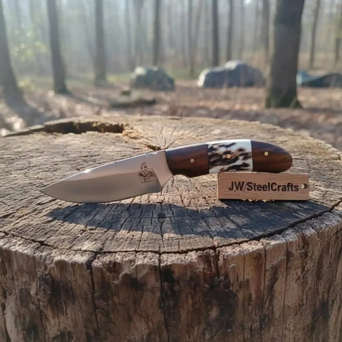 Custom Skinner Knife Deer Antler Rosewood Handle