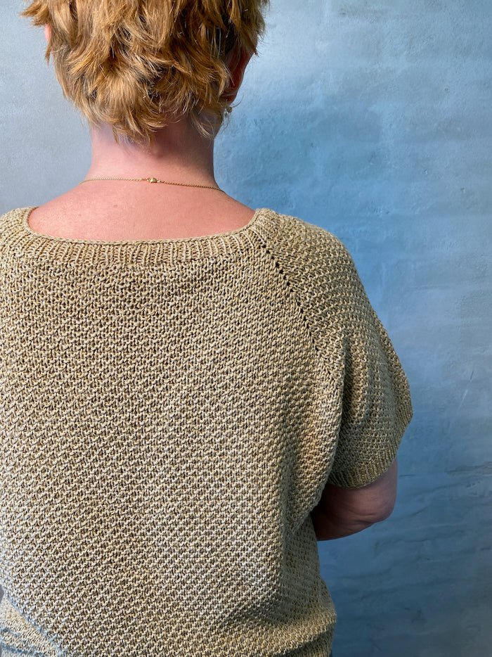Dahlia summer t-shirt by Önling, No 21 + No 13 knitting kit Knitting kits Önling - Katrine Hannibal