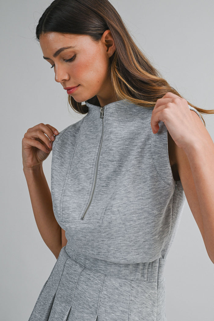 Darla Scuba Mock Neck Pleated Romper