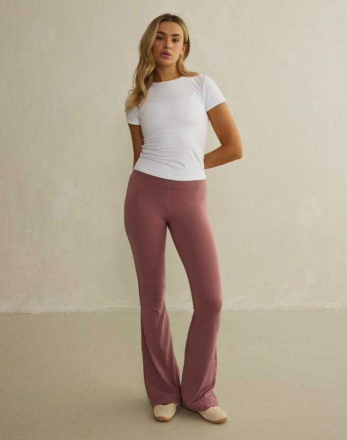 Day Kind Flare Legging in Terra Rose