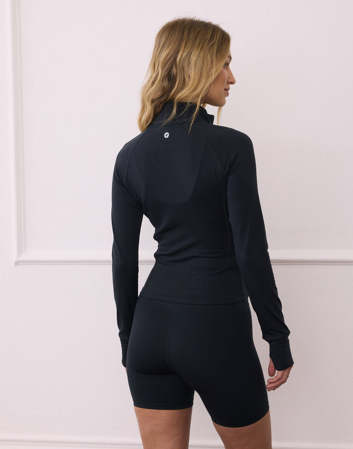 Day Kind Midlayer in Black