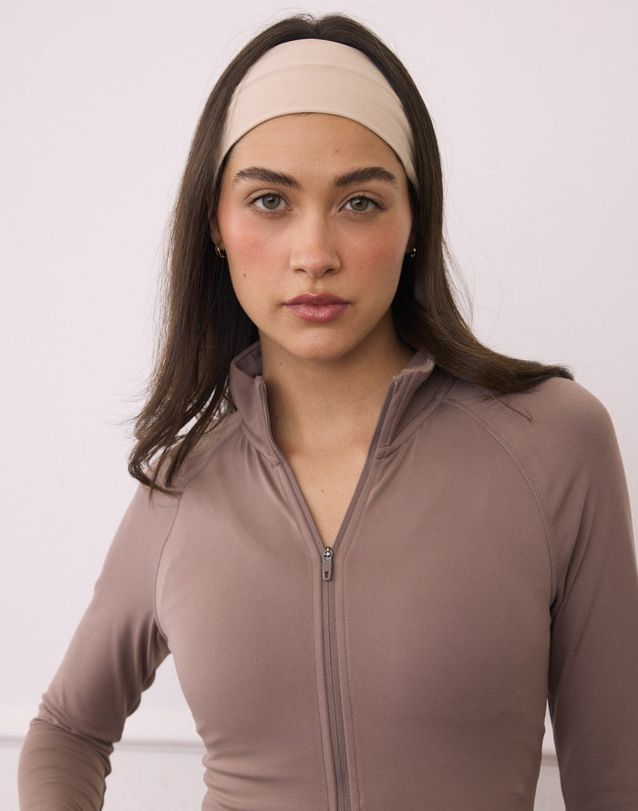 Day Kind Midlayer in Pebble