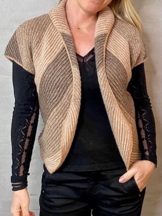 Duet vest by Hanne Falkenberg, knitting pattern Knitting patterns Hanne Falkenberg