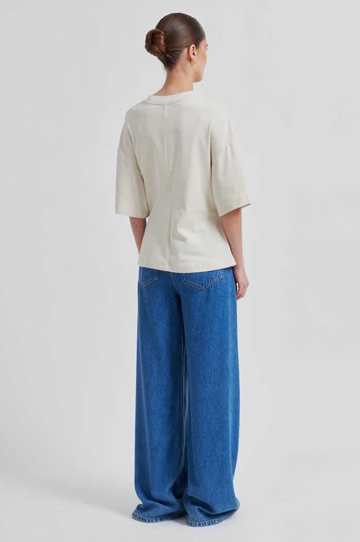 Enora Brooch Tee