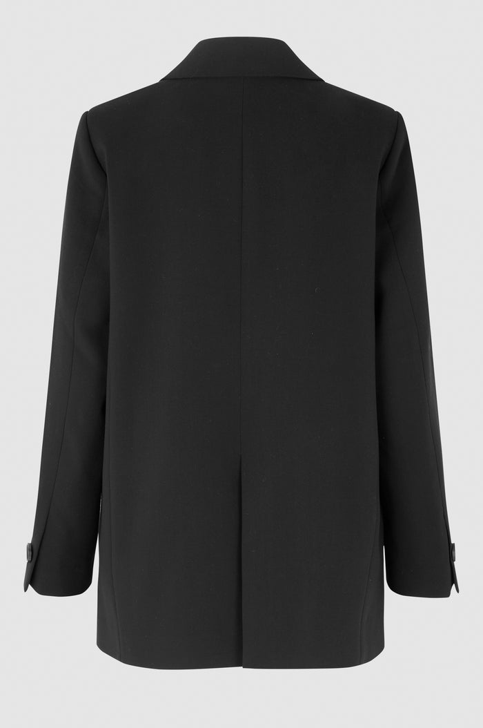 Evie Classic Blazer
