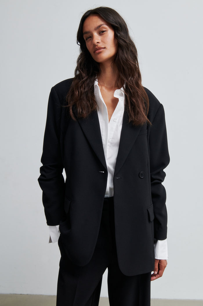 Fique Fitted Blazer