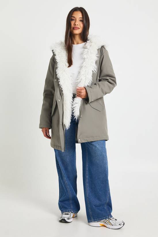 Hamida Classic Fur Lined Parka