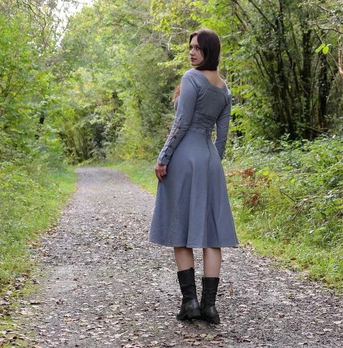 Cotton corset back midi dress with adjustable lacing, square back neckline, buttoned sleeves and full skirt.