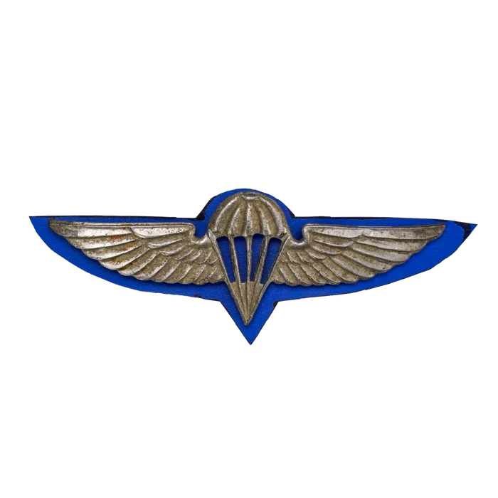 Israel Defense Forces (IDF) 1960s Parachutist Badge - Israeli Army Surplus - Flags, Badges & Insignia