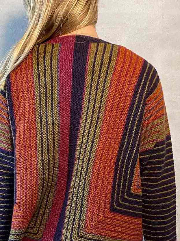 Lastrada by Hanne Falkenberg, 5 colors | 96 Blueberry, 95 Plum, 28 Moss, 92 Brandy, 101 Pigeon blue