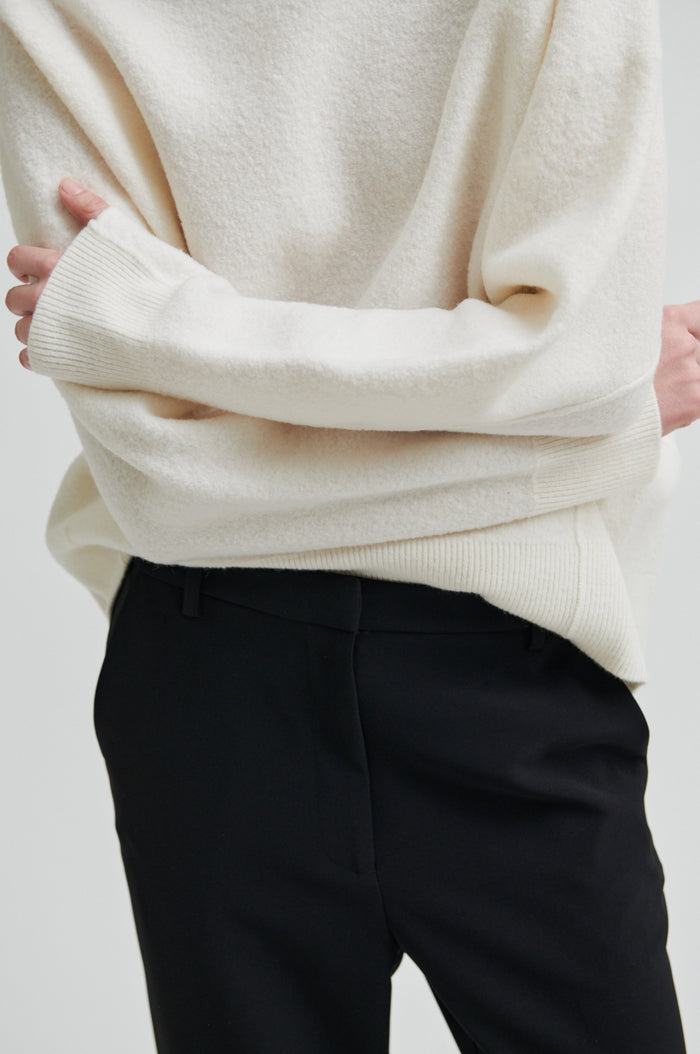 Life Knit O-Neck