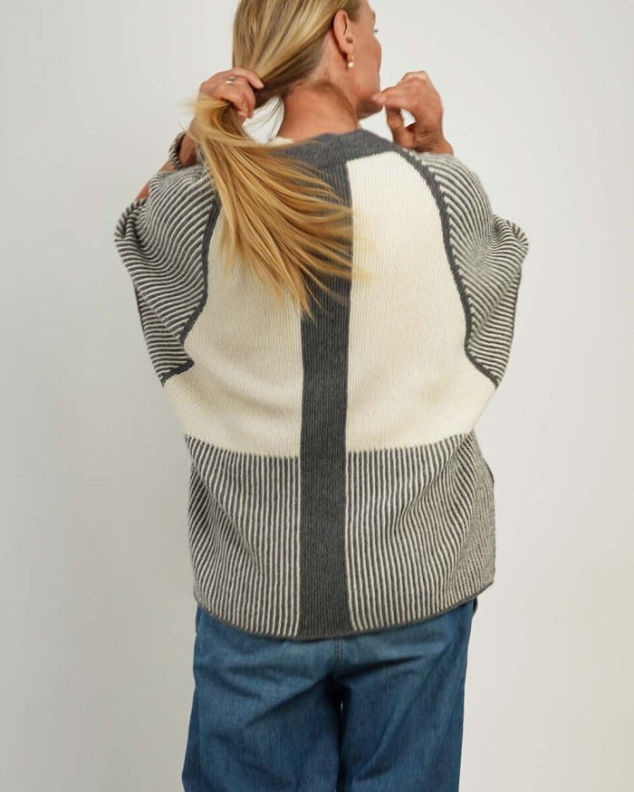 Mariager Cape by Hanne Falkenberg, knitting pattern