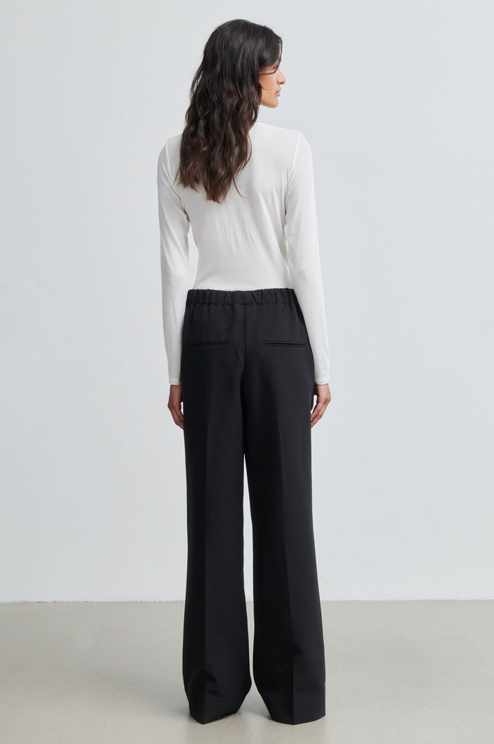 Matima O-Neck Tee