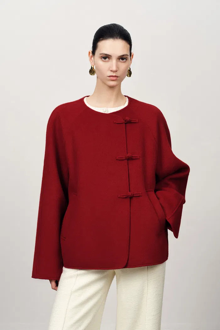 New Style Buttoned Short Wool Coat in Merino Wool