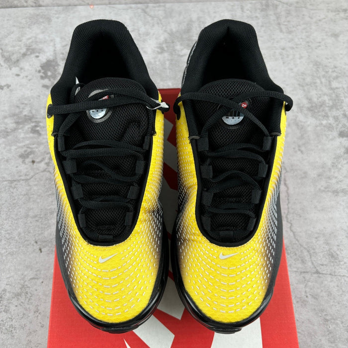 Nike Air Max DN Black Gold