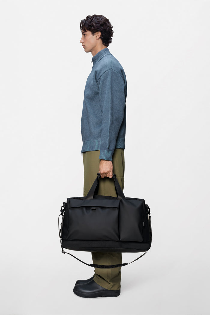 RAINS Otaru Weekend Bag Black 51L H32 x D22 x W52 cm Weekender