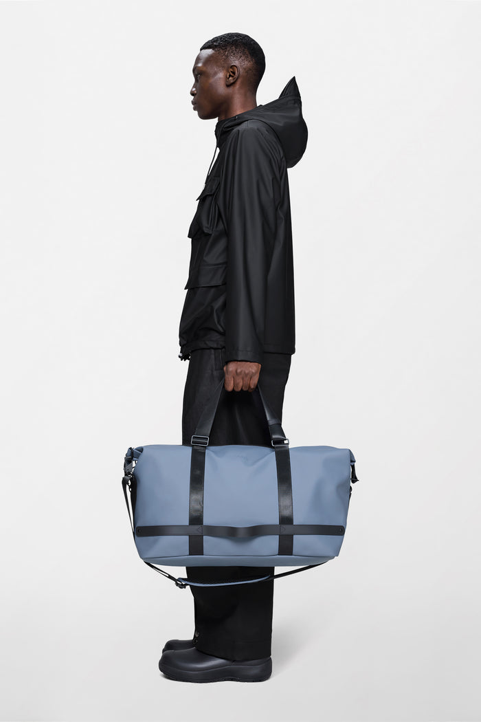 RAINS OTG Weekend Bag Blue Dusk 33L H28 x D22 x W50 cm Weekender