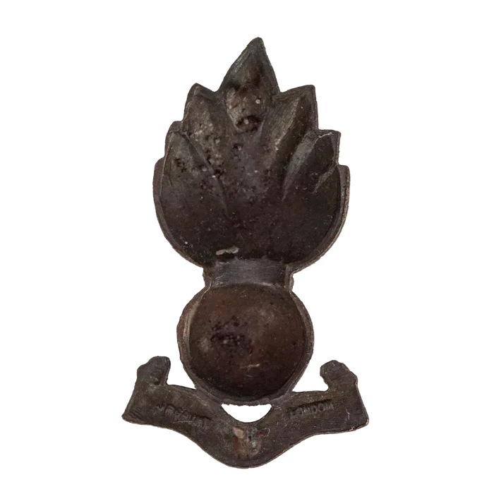 Royal New Zealand Artillery (RNZA) Collar Badge - New Zealand Army Surplus - Flags, Badges & Insignia