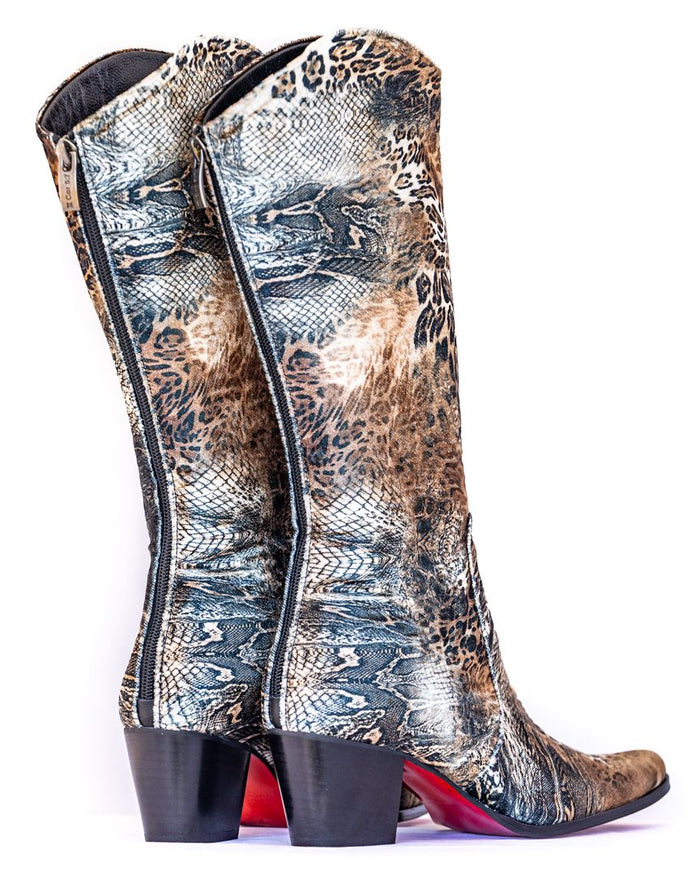 Serengeti Modern Cowboy
