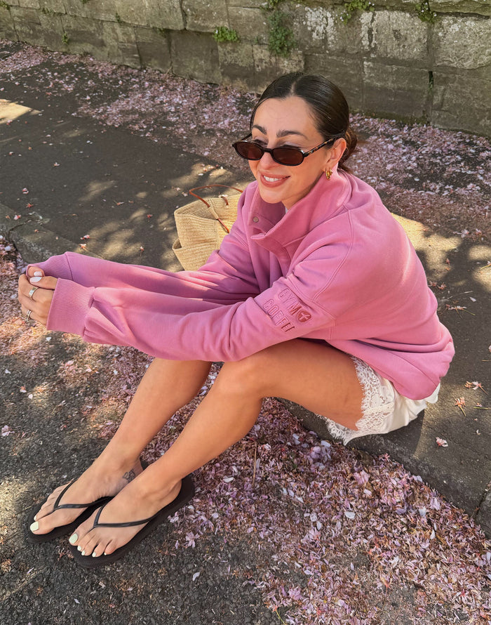 Snap Collar Sierra Sweatshirt in Pink Velvet