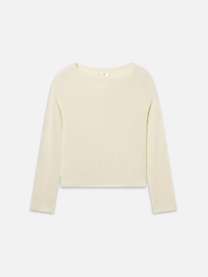 Sweater Front Pack Shot