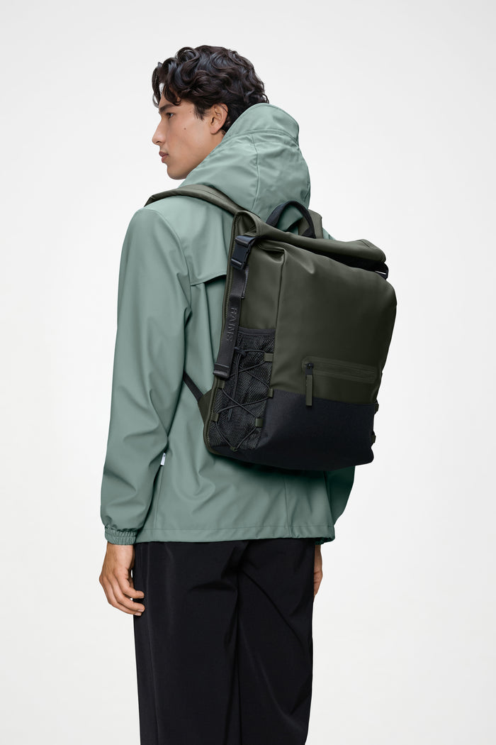 RAINS Trail Mountaineer Rolltop Green 29L H56 x D13 x W32 cm Backpack