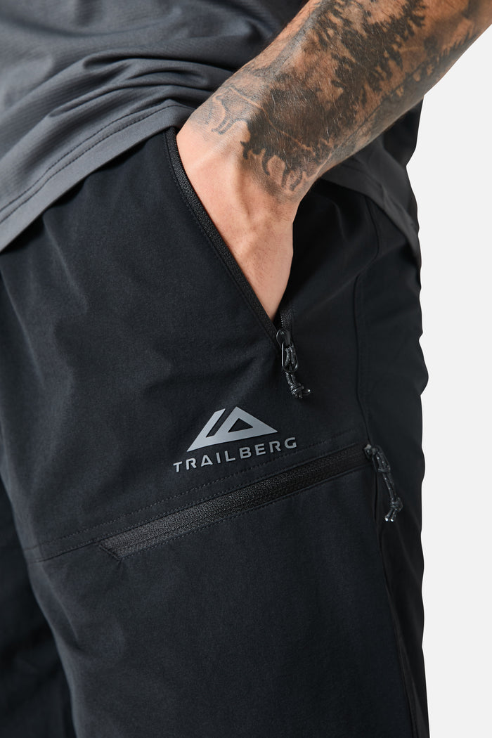 Trailform Short - Black