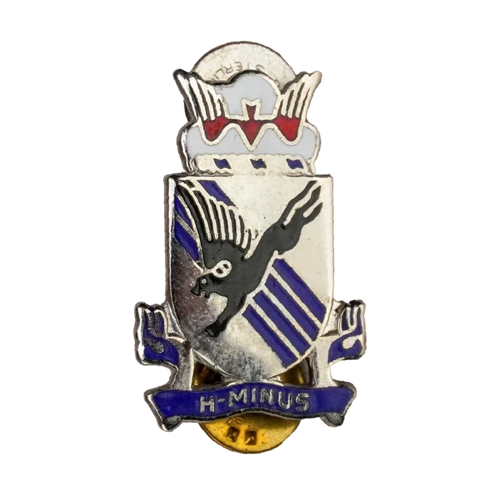 US 505th Parachute Infantry Regiment Unit Crest Pin - US Army Surplus - Flags, Badges & Insignia