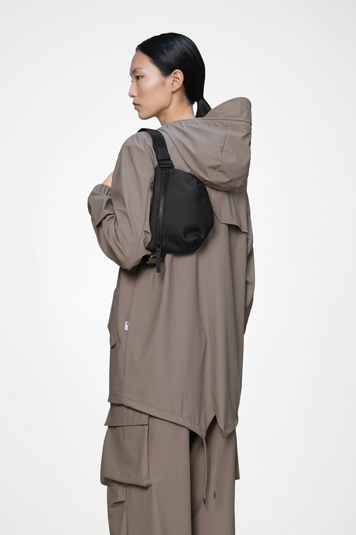RAINS Valera Bum Bag Micro Black 1.60L H17 x D5 x W21 cm Bum bag