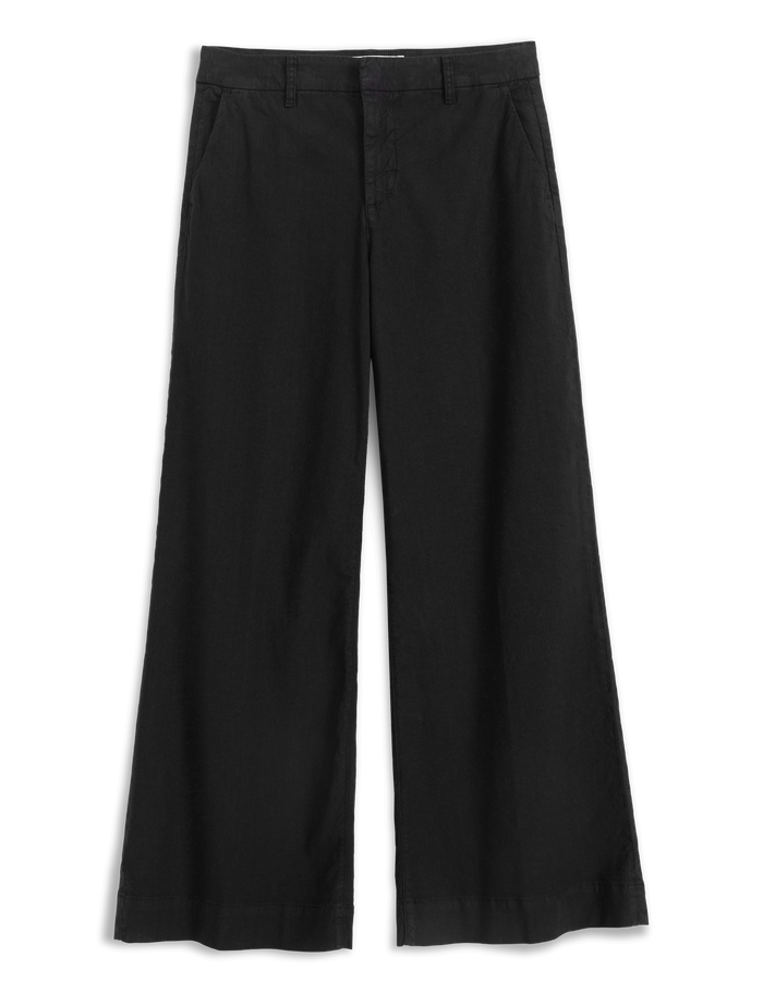 Black wide-leg pants on a white background