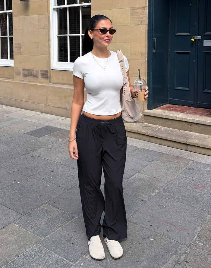 Wide Leg Pant in Black