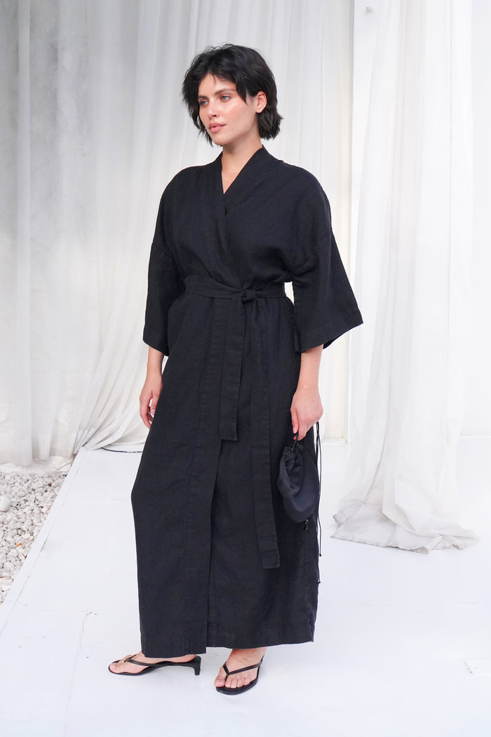 Women’s Linen Kimono ALTEA LONG in Black